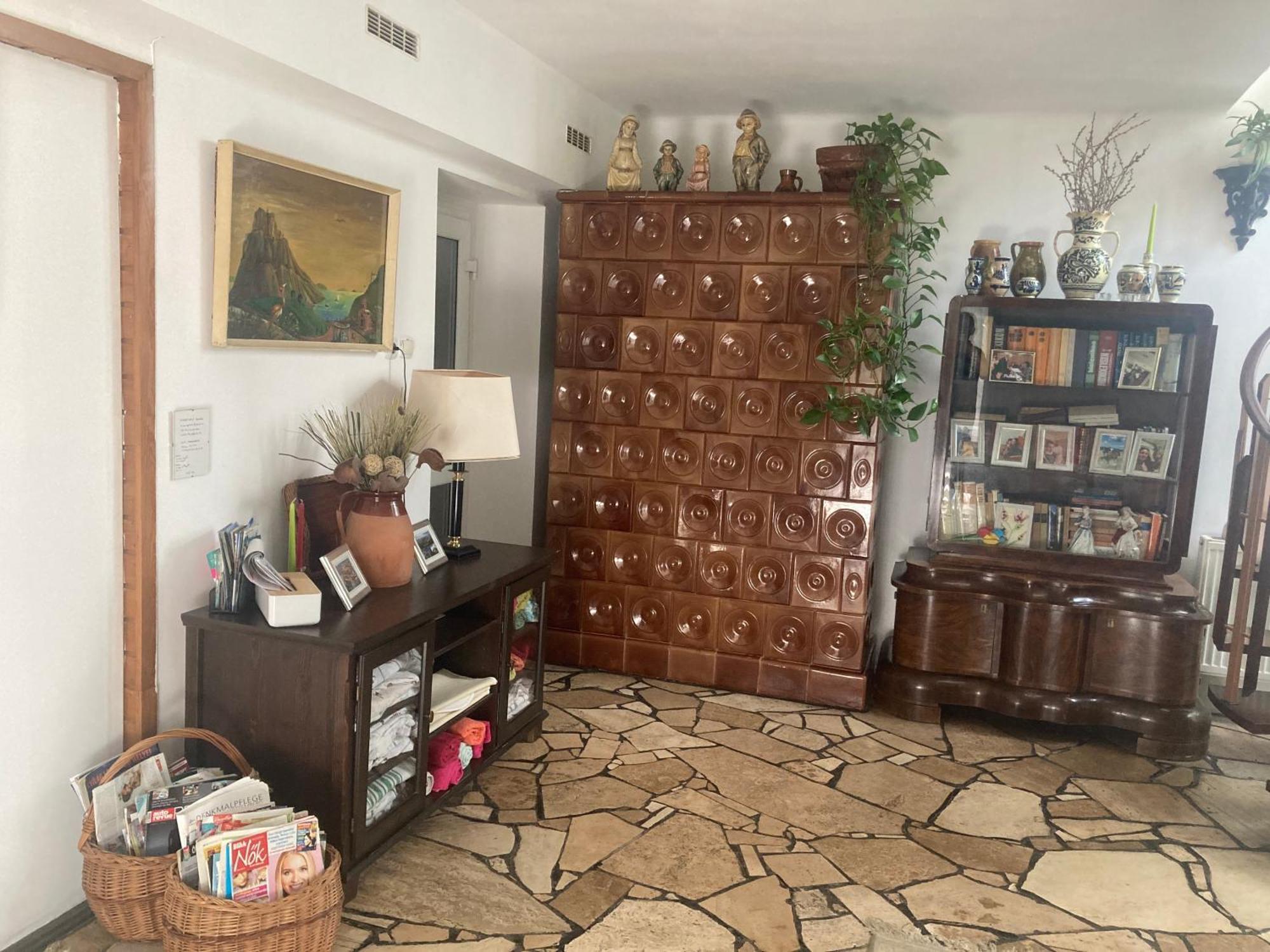Donau Apartman,Tát Ngoại thất bức ảnh