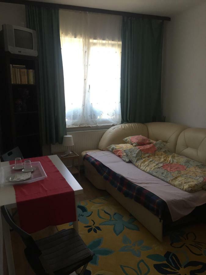 Donau Apartman,Tát Ngoại thất bức ảnh